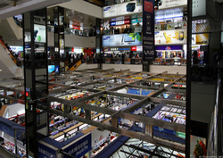 Sim Lim Square (D7), Retail #173299922